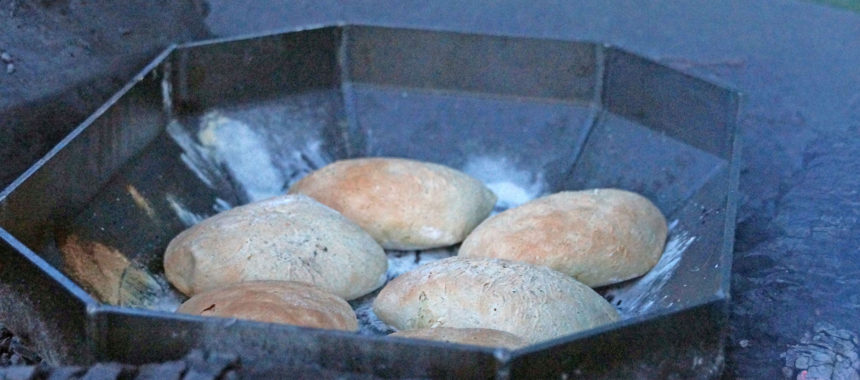 Kruh izpodpeke